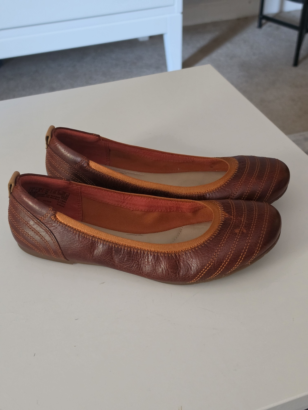 Timberland Brown Leather Ballet Flats with Orange Trim